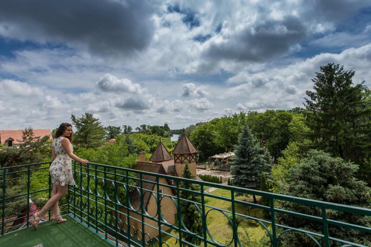 Hotel & Spa Palic Resort Exterior photo